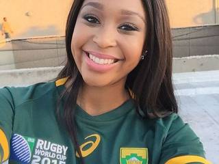 What’s Hot: Minnie buys painting for R17 000